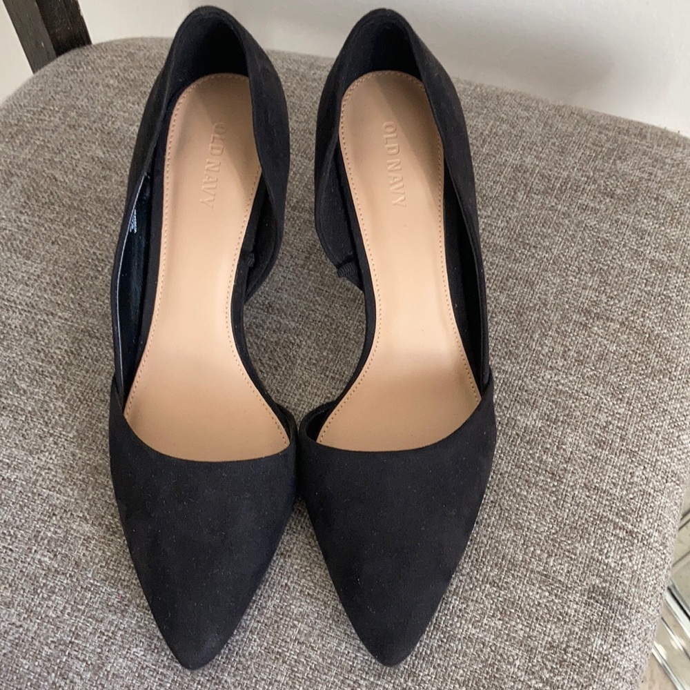Black heels